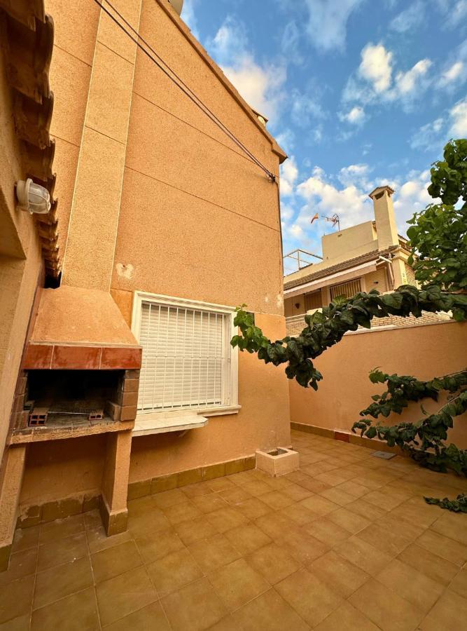 Chalet En La Mata A 50 Metros De La Playa 또레비에하 외부 사진