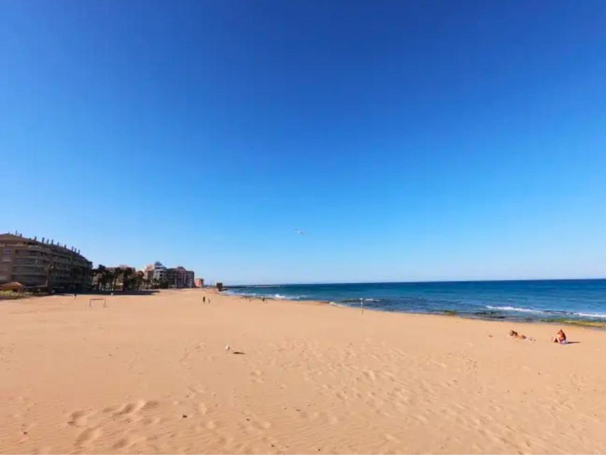 Chalet En La Mata A 50 Metros De La Playa 또레비에하 외부 사진